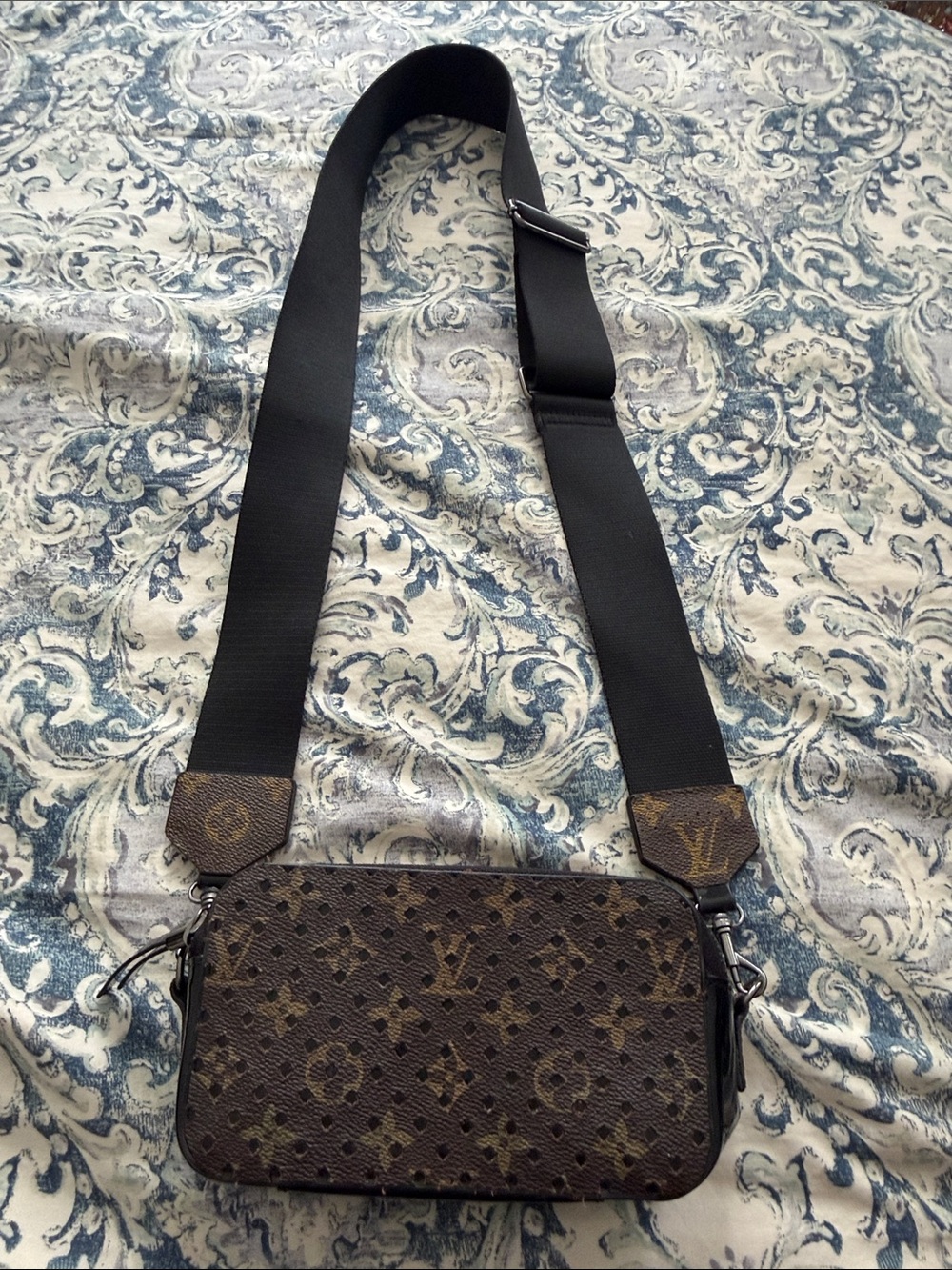 NWOT•Repurposed Mono Black and Brown Mini Crossbody Bag - Picture 9 of 10